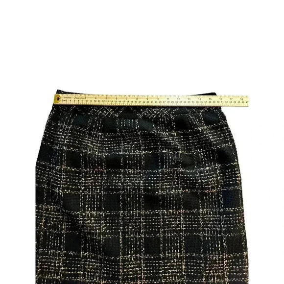 LOFT Ann Taylor Tweed Plaid Skirt women's size 6 black and beige - Picture 5 of 10
